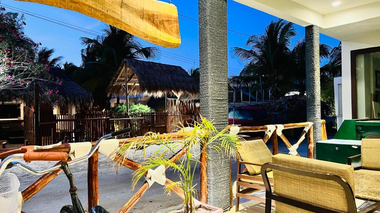Hotel Mayari Holbox Exteriér fotografie A restaurant in Tulum
